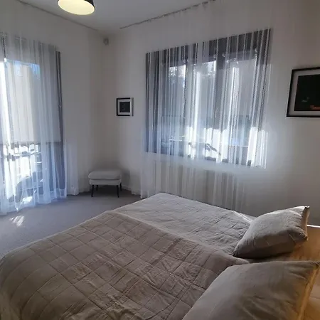 招待所 Sileo 普利比利那